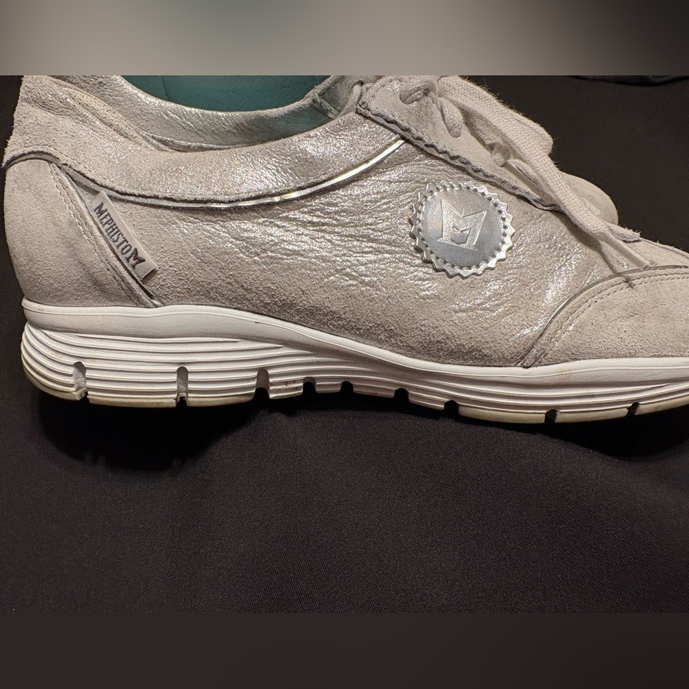 Mephisto Women's Metallic Silver Sneakers Size 7